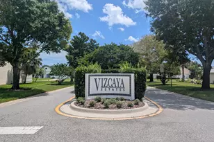 447 Lake Victoria Cir, Melbourne, FL 32940 - Photo 2