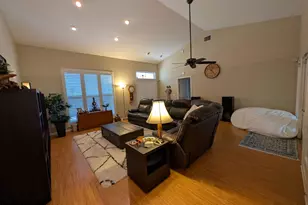 447 Lake Victoria Cir, Melbourne, FL 32940 - Photo 14