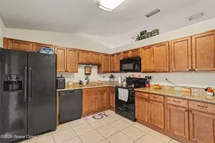 1309 Sagbloom St SE, Palm Bay, FL 32909 - Photo 10