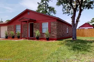 2166 Mindanao Dr, Jacksonville, FL 32246 - Photo 2