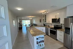 8777 Warwick Dr, Boca Raton, FL 33434 - Photo 4
