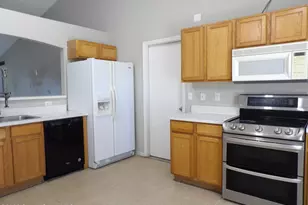1042 Brookfield St SE, Palm Bay, FL 32909 - Photo 4