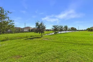 4358 Lago Vis Dr, Micco, FL 32976 - Photo 38