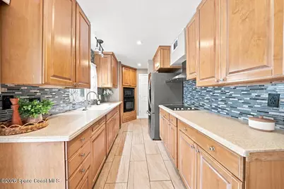 2405 Dolphin Road, Titusville, FL 32780 - Photo 10