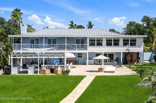 417 Riverview Ln, Melbourne Beach, FL 32951 - Photo 6