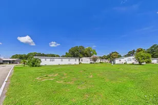 1183 Greenview Ct NE, Palm Bay, FL 32907 - Photo 1
