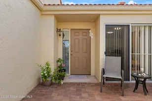 729 Green Valley Ln, Melbourne, FL 32940 - Photo 6