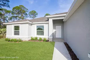 1698 Whittier St SE, Palm Bay, FL 32909 - Photo 2