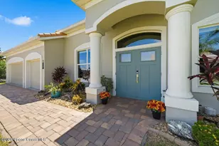 411 Hiawatha Way, Melbourne Beach, FL 32951 - Photo 6