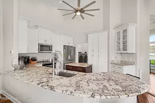 139 Cambridge Ct, Indialantic, FL 32903 - Photo 2