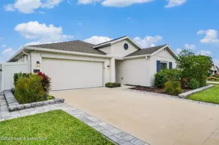 406 3 Oaks Dr, Edgewater, FL 32141 - Photo 2