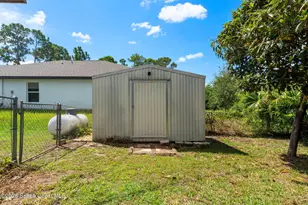 814 Campina Ave SE, Palm Bay, FL 32909 - Photo 34