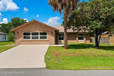 814 Campina Avenue SE, Palm Bay, FL 32909 - Photo 1