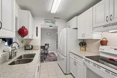 1300 Cozy Court NW, Palm Bay, FL 32907 - Photo 4