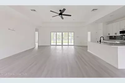 746 Harriet Avenue SW, Palm Bay, FL 32908 - Photo 4