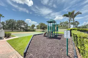 5748 Tamarac Dr, Melbourne, FL 32940 - Photo 44