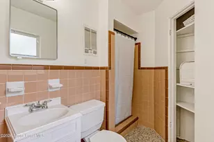 688 Charles Dr, Melbourne, FL 32935 - Photo 20