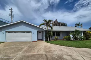207 S Palm Ave, Indialantic, FL 32903 - Photo 1