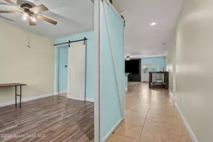 521 Borraclough Ave NW, Palm Bay, FL 32907 - Photo 4