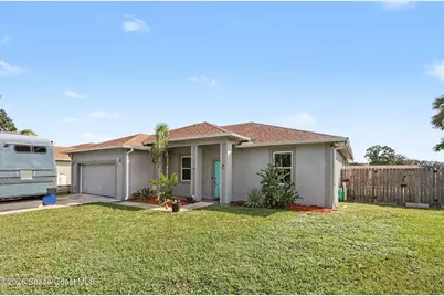 521 Borraclough Avenue NW, Palm Bay, FL 32907 - Photo 2