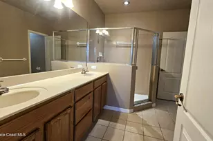 1020 Venetian Dr, Melbourne, FL 32904 - Photo 12