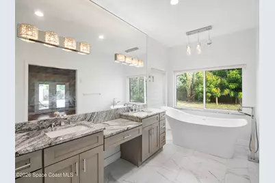 211 Wayne Avenue, Indialantic, FL 32903 - Photo 14