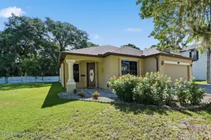 594 Dryden Cir, Cocoa, FL 32926 - Photo 2