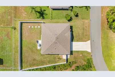 2111 Thames Road SE, Palm Bay, FL 32909 - Photo 18