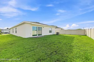 1407 Colebrook Cir SW, Palm Bay, FL 32908 - Photo 16