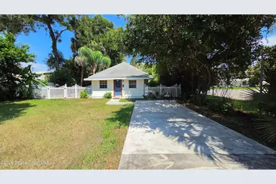 2101 Hallwood Place, Melbourne, FL 32901 - Photo 2