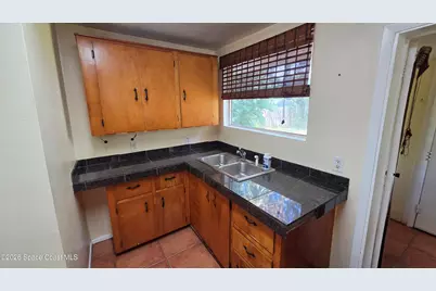 2101 Hallwood Place, Melbourne, FL 32901 - Photo 10