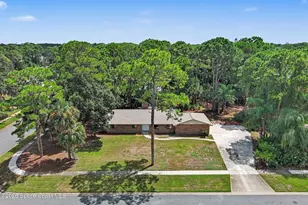8001 Pine Needle Ln, West Melbourne, FL 32904 - Photo 2