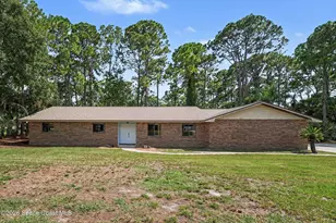 8001 Pine Needle Ln, West Melbourne, FL 32904 - Photo 4
