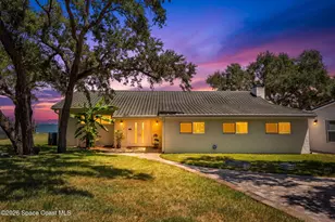 810 S Banana River Dr, Merritt Island, FL 32952 - Photo 1