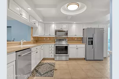 401 Jimmy Buffett Memorial Highway, Satellite Beach, FL 32937 - Photo 12