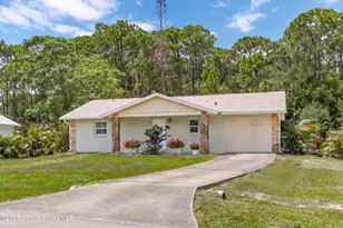 501 Krefeld Rd NW, Melbourne, FL 32907 - Photo 4