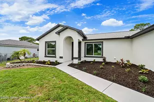950 Hammacher Ave SW, Palm Bay, FL 32908 - Photo 4