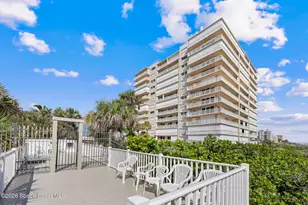 877 N Hwy A1A, Indialantic, FL 32903 - Photo 2