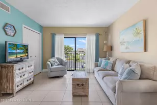 3209 S Lakeview Cir, Fort Pierce, FL 34949 - Photo 8