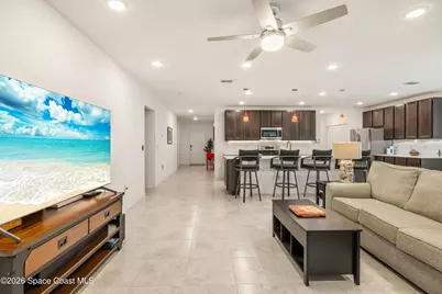 365 Breakwater Terrace, Sebastian, FL 32958 - Photo 6