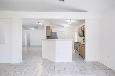 350 Tortuga Way, West Melbourne, FL 32904 - Photo 8