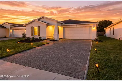 676 Dockside Drive SW, Palm Bay, FL 32908 - Photo 4