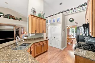 720 Spring Oak Dr, Melbourne, FL 32901 - Photo 4