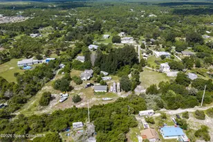 6715 Whispering Pines Ln, Grant-Valkaria, FL 32949 - Photo 24