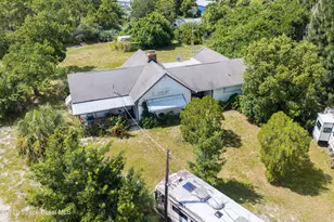 6715 Whispering Pines Ln, Grant-Valkaria, FL 32949 - Photo 40