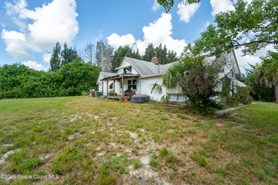 6715 Whispering Pines Lane, Grant-Valkaria, FL 32949 - Photo 6