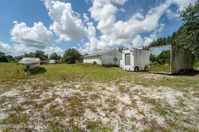 6715 Whispering Pines Lane, Grant-Valkaria, FL 32949 - Photo 14