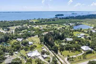 6715 Whispering Pines Lane, Grant-Valkaria, FL 32949 - Photo 32