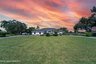 8710 Lake Ridge Dr, Grant-Valkaria, FL 32909 - Photo 118