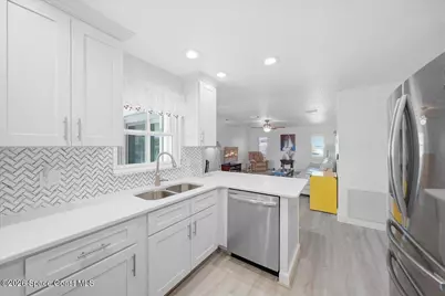 2235 Queen Anne Street, Merritt Island, FL 32952 - Photo 10